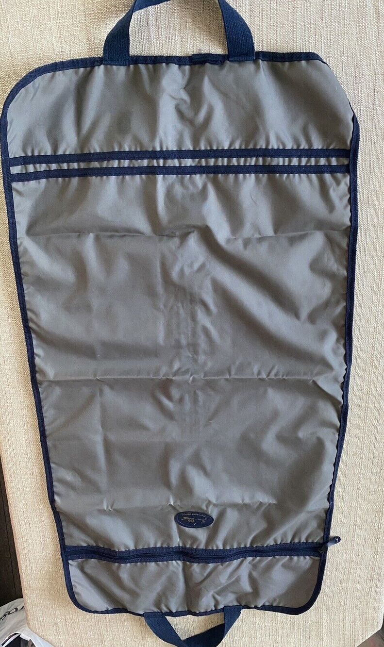 JEAN-CLAUDE GARMENT TRAVEL BAG